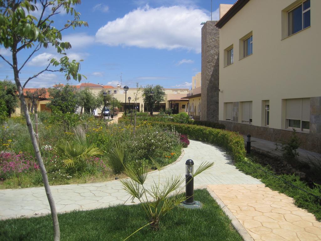 Hotel Sierra Luz Cortegana Extérieur photo