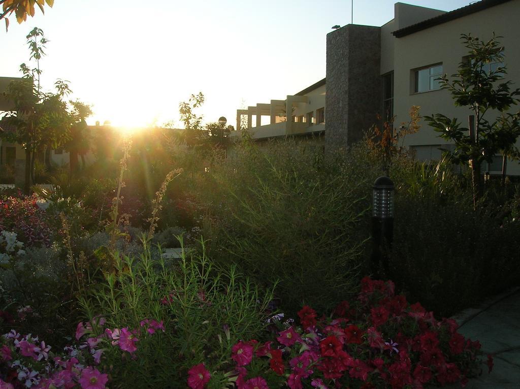 Hotel Sierra Luz Cortegana Extérieur photo